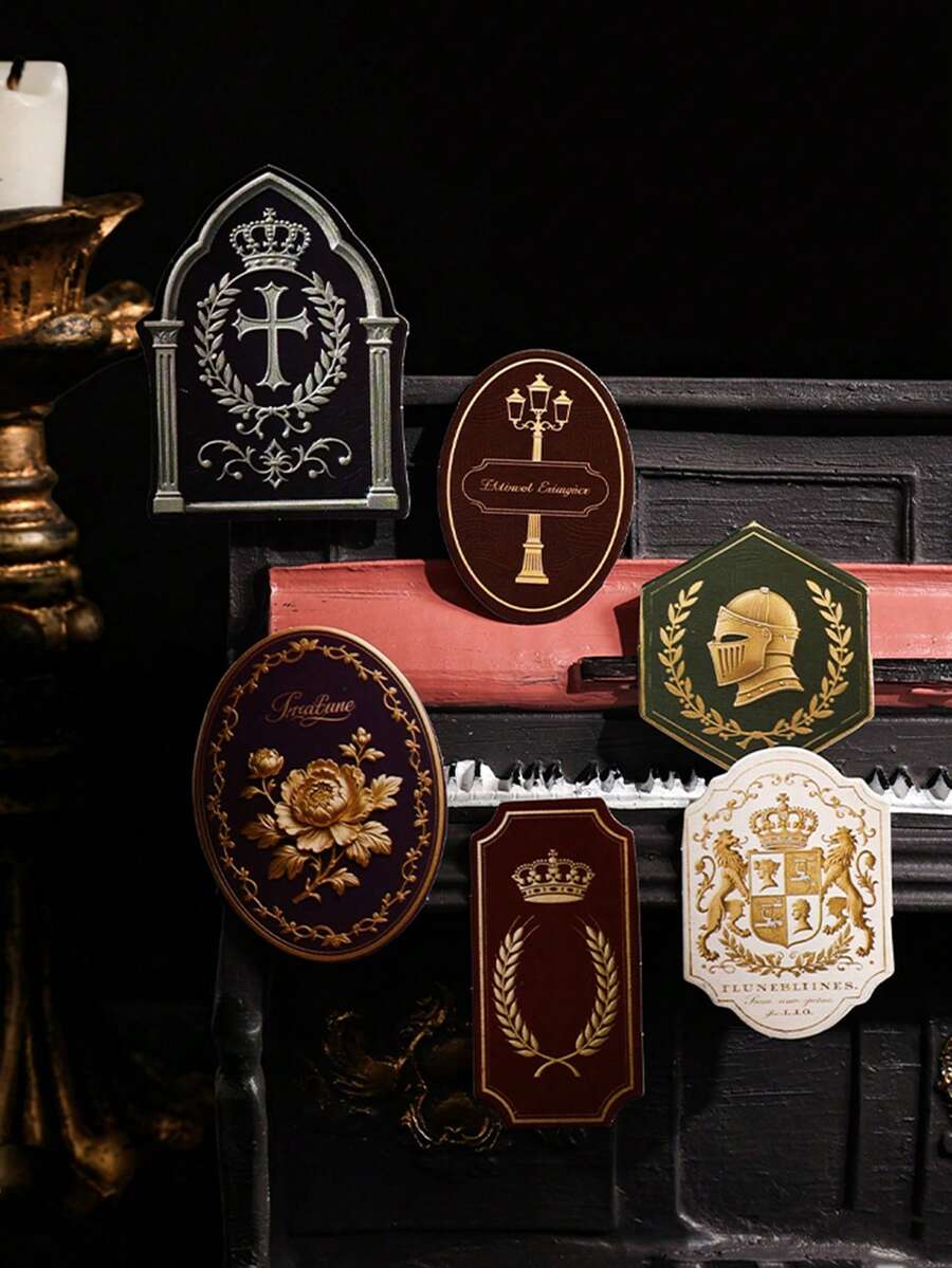 1 paquete de 15 pegatinas de insignias doradas de estilo europeo para planificador, calcomanías vintage creativas y estéticas, materiales de manualidades para collage y decoración DIY, regalo festivo, suministros de papelería escolar personalizados para álbum de recortes - W.P. - Ver 1