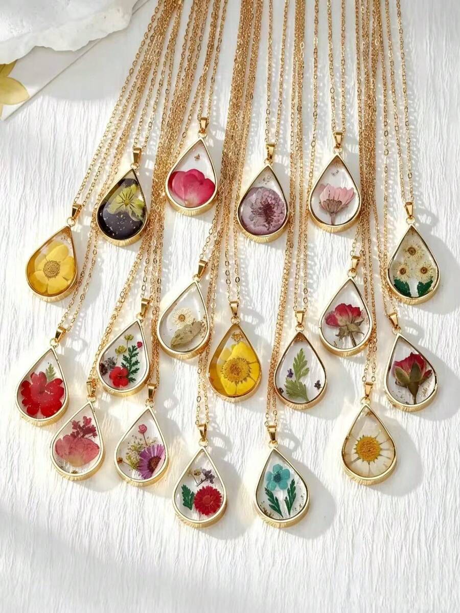 1pc Exquisite Minimalist Niche Versatile Geometric Flower Pendant Necklace, Suitable For Women To Wear In Any Occasion, Date, Gift For Loved Ones - Purple - View 1