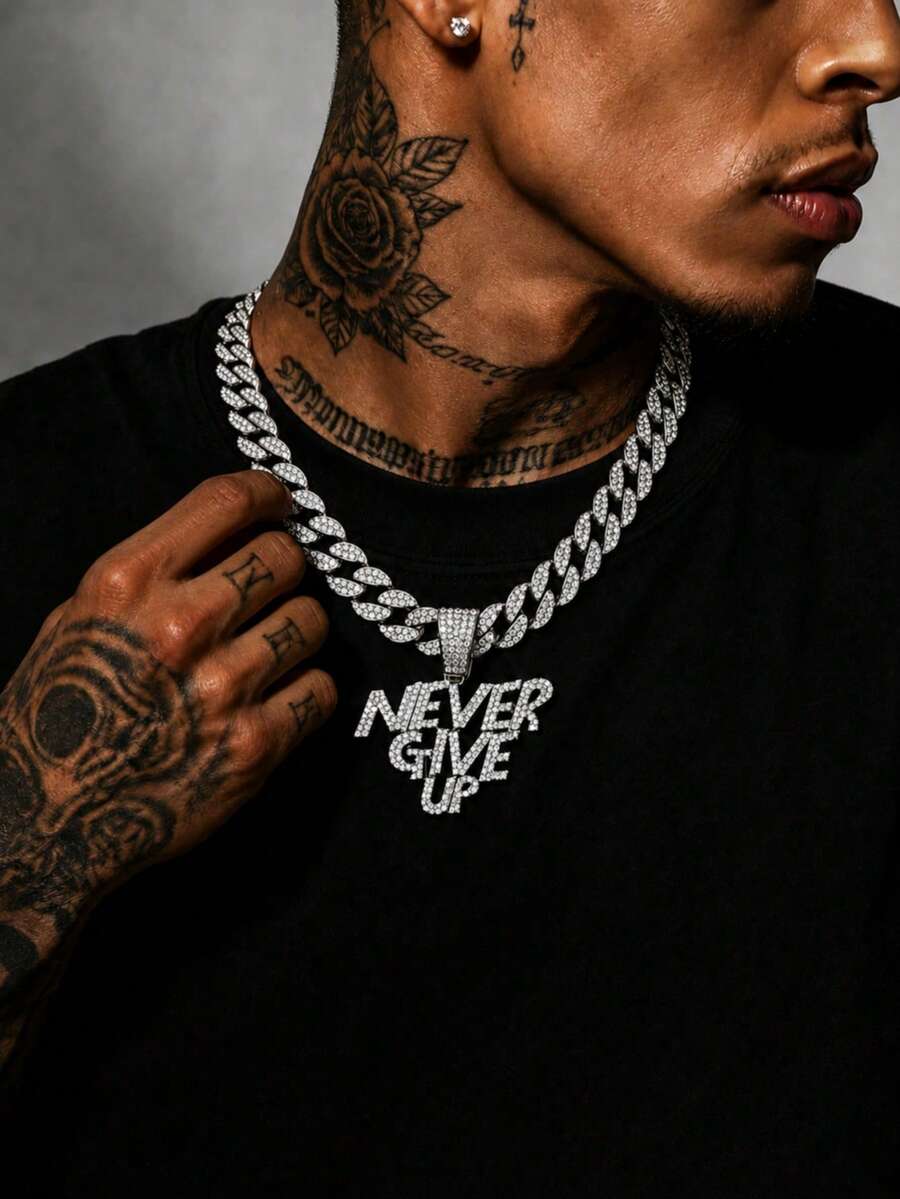 男士 Never Give Up 吊墜項鍊，18K 金鏈，CZ 水鑽，嘻哈亮面街頭風飾品，派對生日情人節聖誕節男士禮物