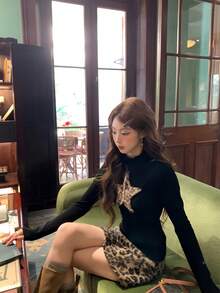 Women's American Hot Girl Leopard Print Star High Neck Slim Fit Ribbed Top, Retro Street Style, Suitable For Autumn Wear - Black - View 4