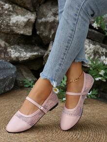 Lace Mesh Upper Structure, Breathable For Spring And Summer Wear; Light Beige Skin-Friendly Soft Padding Lining, Relieves Fatigue From Long Walks; Design With Metal Adjustable Buckle, Fits Different Foot Heights. - Pink - View 5