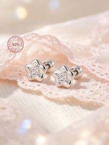 1 par de pendientes de botón de flor pequeña de plata de ley 925 hipoalergénicos, adorables y lindos, incrustados con circonita cúbica brillante, tapones de espiral para evitar que se caigan, delicados y encantadores, empaquetados en caja de regalo, adecuados para uso diario o festivales, regalo para niñas, amigos, vuelta al colegio, Navidad - Unitalla - Ver 1