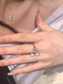 1件 Ins 風格極簡大珍珠開口戒指 女款 - 銀色 - 查看 4