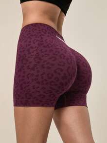 TimeOff 1 pieza Shorts deportivos de cintura alta con estampado de leopardo, sin costuras, con pliegues en los glúteos y cintura acanalada para mujer - Morado - Ver 6