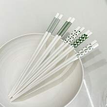 5/10 Pairs - Ceramic Chopsticks, Fresh Green Pattern, Minimalist And Elegant, Non-Slip, Heat-Resistant, Suitable For Home And Restaurant, Clean And Hygienic, Easy To Clean, Highly Attractive Tableware Accessory. - View 5