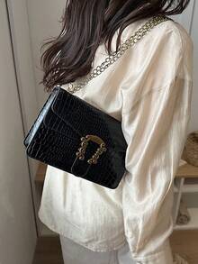 Elegant Women's Crossbody Bag, Large Capacity Lightweight Design, Waterproof Wear-Resistant Nylon Material, Fashionable Versatile Commuter Casual Bag, Niche Women's Bag - Black - View 2