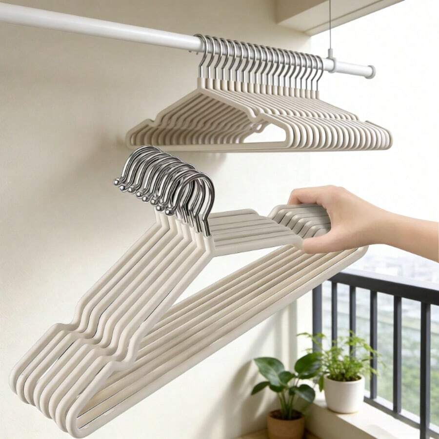 10pcs/20pcs/30pcs/40pcs Non-Slip Durable Metal Hangers With Rubber Coating, Space-Saving Hooks With Shoulder Grooves - White - View 1