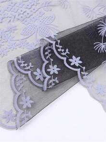 1pc New Floral Triangle Scarf, Fashion Embroidered Soft Shawl, Luxury High-End Headscarf, Church Veil, Travel Decorative Accessory - Multicolor - View 8