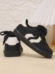 Sepatu Kasual Anak Unisex Motif Gelombang Warna Kontras dengan Sol Karet Tahan Aus, Sepatu Latihan Retro Harian untuk Pelajar - Hitam - View 4
