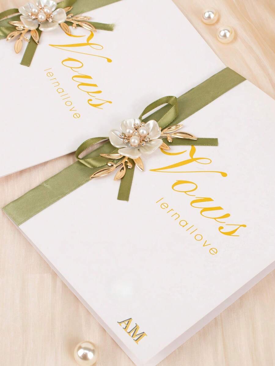 1pc Custom Gold Foil Wedding Vow Books | Personalized His & Hers Ceremony Booklets | Elegant Bride Groom Keepsake Gift - Multicolor - View 1