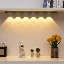 1 pezzo Luce con sensore di movimento intelligente, striscia LED ultra sottile, ricaricabile USB, dimmerabile a 3 colori, lampada da parete senza fili per cucina, armadio, mobile, scarpiera, camera da letto - striscia LED - Visualizzare 5