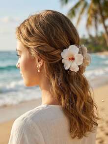 1Pc White Hawaiian Hibiscus Flower Hair Claw Clip - Women Non-Slip Strong Grip Accessories For Summer Beach Updos & Outfits - White - View 2