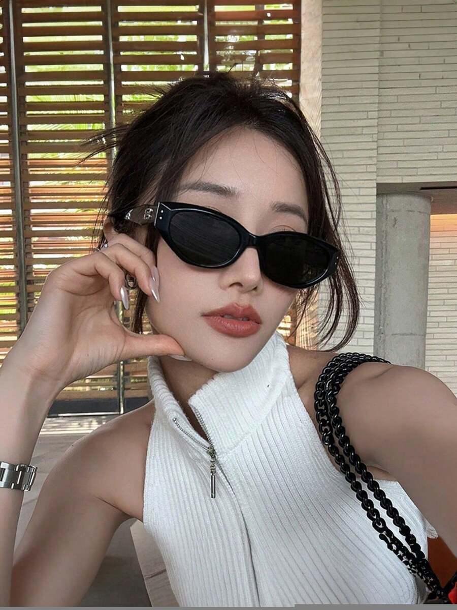 Women's Black Geometric Frame Glasses, Decorative Temple, Vintage Style, Suitable For Beach, Travel, School And Autumn/Winter Outfits. - Multicolor - View 1