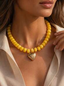 1 pieza Collar bohemio exagerado de cuentas de resina coloridas, collar corto con colgante de corazón dorado, collar elegante de moda con cuentas grandes para mujeres - Amarillo - Ver 5