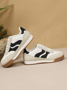 1 Pair Girls' Lace-Up Minimalist Flat Shoes, Dual-Color Sole, Casual Daily School Wear, All-Season - Beige - View 5