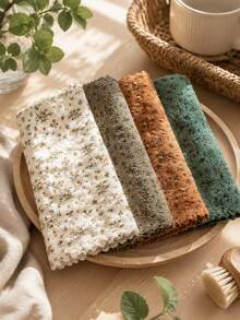 4/1pc Vintage Printed Thick Kitchen Dish Cloths, Absorbent Oil-Resistant Square Cleaning Towels, Easy-Clean Stain-Resistant Household Rags, Multi-Purpose Cloth For Dishwashing Table Wiping, Practical Housewarming Graduation Season Gift - Vintage Floral Rags - View 3