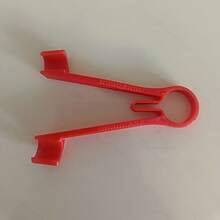 2pcs Universal Multimeter Probe Holder, One-Hand Operation Auxiliary Tool, Probe Clamping Device. Universal Type, Compatible With Common Probes And Component Test Leads. - Multiple Styles - View 5