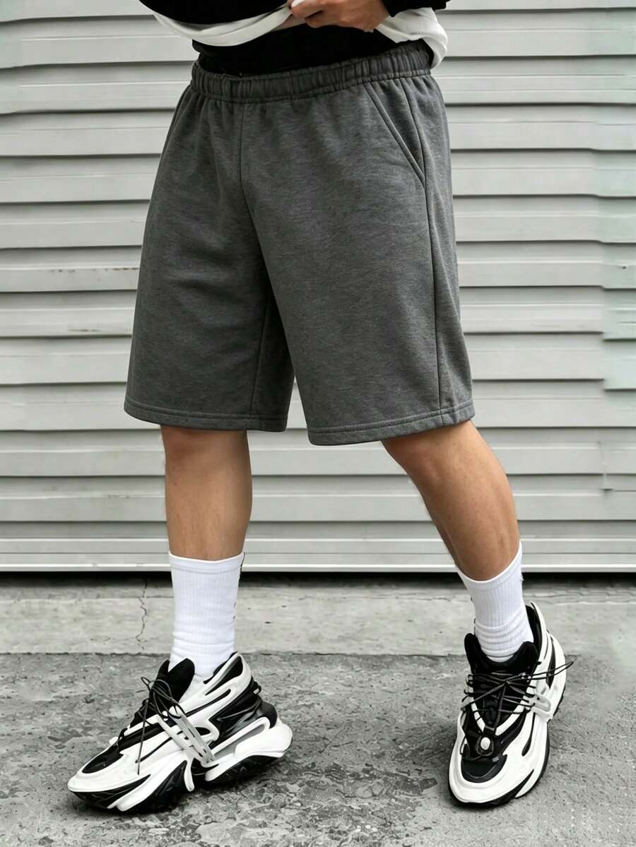 1pc Tween Boys Solid Color Casual Outdoor Exercise Sport Simple Style Knee Length Shorts - Dark Grey - View 1