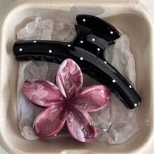 2pcs Women's Glossy Red Floral Black Polka Dot Fairy Cute Lightweight Plastic Hair Clips, Fashionable Versatile, High-End Elegant, Elegant Minimalist, Hair Claw, Hair Accessories, Suitable For Daily Outings, Casual Gatherings, Commuting, Vacation, Face Washing, Bathing, Makeup, Matching Outfits, Can Be Used As Jewelry Headwear Accessories, Hair Claw Clips - Multicolor - View 3