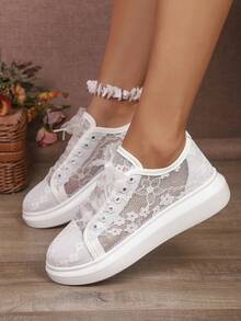 2026 New Spring/Summer Floral Lace Hollow Women's Casual Sneakers,Lightweight Breathable Sporty Soft Sole Running Skate Shoes, RunsSmallOrderonesizeup - 品質白 - 查看 6