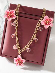 1pc Handmade Drip Oil Gradient Tie Dye Pink Five-Petal Plumeria Flower Pendant Necklace For Women, Summer Beach Bohemian Style Jewelry, Beaded Necklace With Enamel Glazed Floral Flower, Gold Tone Jewelry, Beach Accessory (Round Pendant Size, Shape And Color May Vary Randomly, Floral Color May Vary Due To Handmade Enamel Glaze, May Occur Color Bleeding, Staining, Color Shift, Chain Length Is Based On Actual Length, Not On Chain Clasp) - Pink - View 4