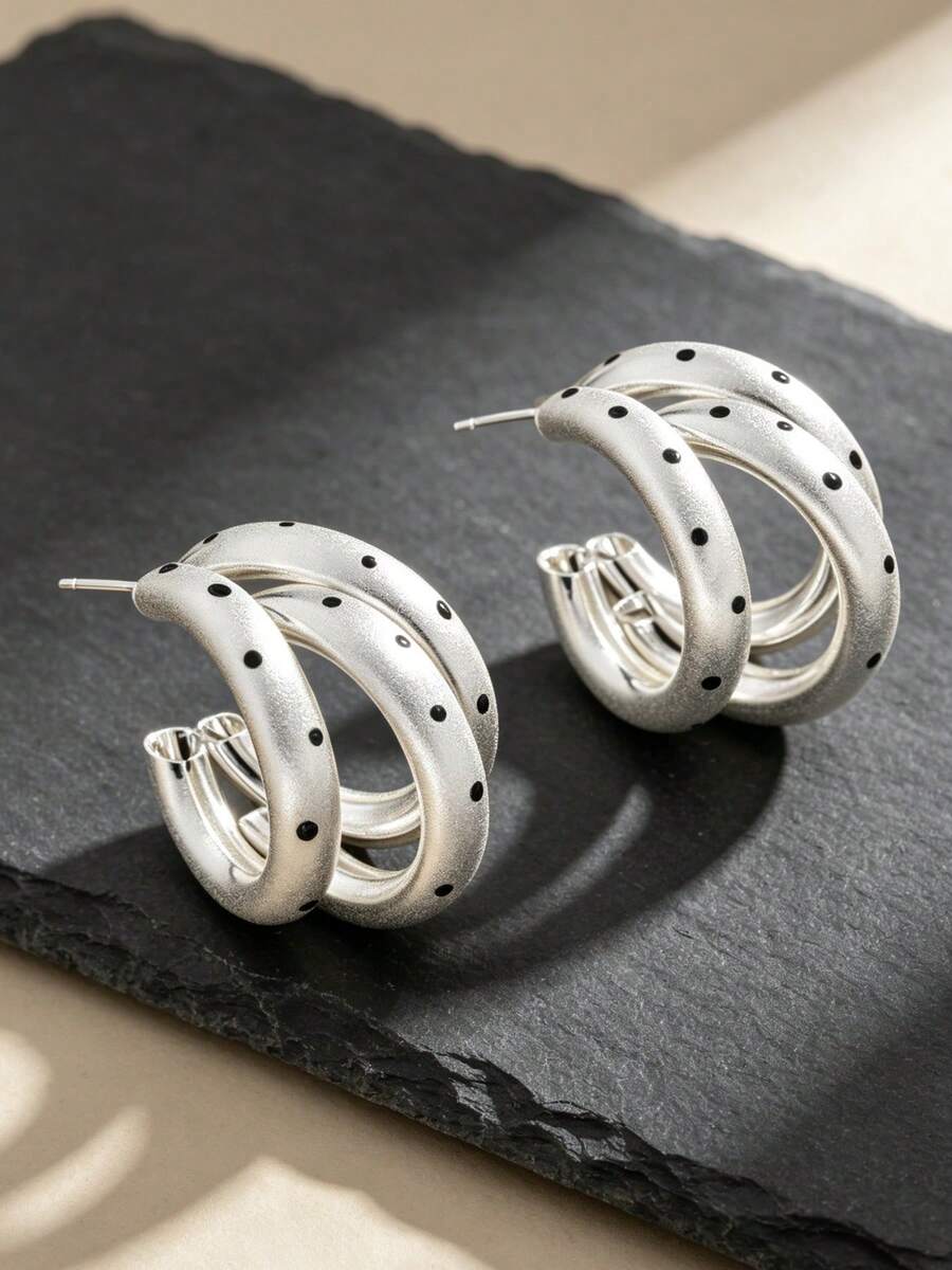 JOJELOO 1PC Vintage 3-Layer Polka Dot Earrings, Minimalist Brushed Silver Multi-Loop Ear Jewelry, Suitable For Women And Brides - White - View 1