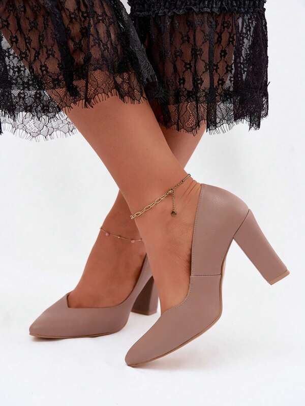 Women's Classic Elegant Pumps On A Block Heel With A Pointed Toe Zazoo 853 Comfortable Beige