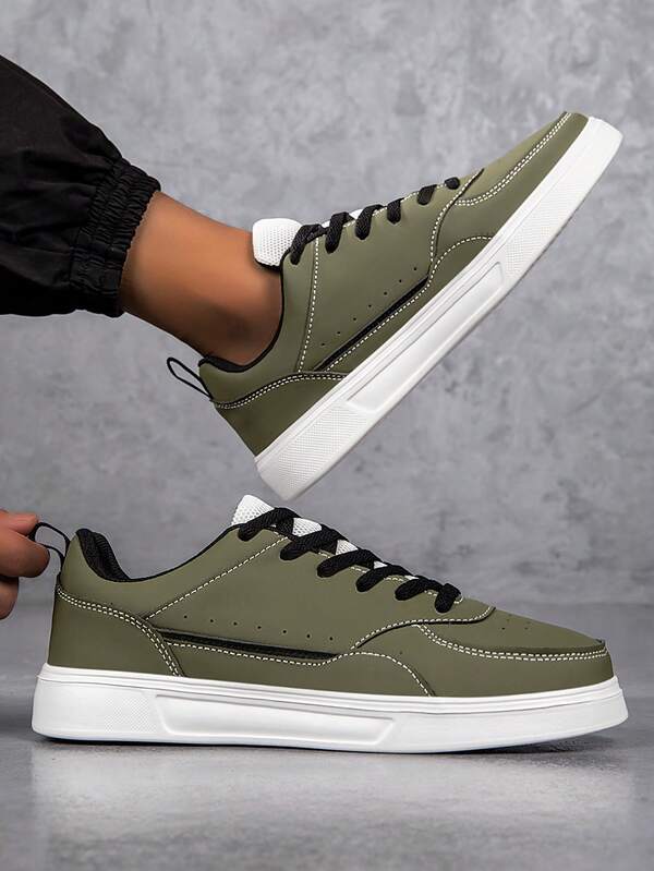 Men's All-Season Basic Casual Sneakers, Microfiber Leather Upper With Breathable Perforations And Side Stripe Accents, Flat Sole Design, Suitable For School, Walking, Commuting And Other Daily Travel Scenarios