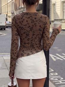 Women's Knitted Printed Long Sleeve Top - Brown - View 4