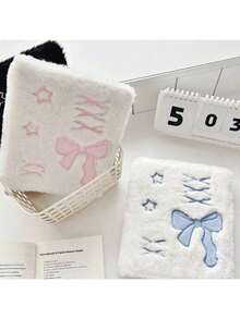 Ballet Style Bow Plush A6 Card Album, Loose-Leaf Inner Pages, Small Card Idol Collection Storage Album, 1pc Bow Star Plush Photo Card Storage Album, Cute Photo Card Storage Box, Photo Card Storage Box - A - View 4