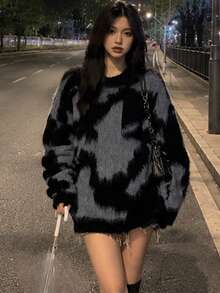 女士不对称拼色毛绒落肩超大毛衣 - 黑色 - 查看 2