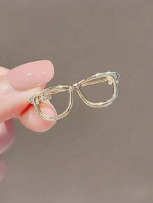 Cartoon Gold Mini Glasses Metal Brooch, Suitable For Backpack And Jacket Decoration - Gold - View 4