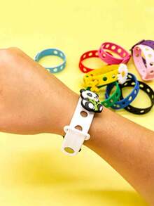 1pc Men's Adjustable Buckle Bracelet, Solid Color, Minimalist, Practical, Multi-Functional - Silicone Bracelet - View 3