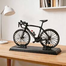全新 1:6 比例逼真公路單車模型擺飾，精緻合金創意人偶，限量版聖誕/復活節生日男孩禮物，桌面奢華裝飾，多色迷你賽車玩具模型，收藏級玩具 - 彩色 - 查看 2