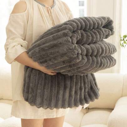 Valentine's Day Decoration Gift 1pc Blanket - Comfortable Vintage Style Blanket, Plush, Warm Choice For Sofa And Chair, Striped Pattern, Machine Washable, Polyester Blend, Comfortable All Seasons, Chair Bed Cover | Soft Blanket | Polyester Blend, Accessory Air Conditioning Blanket