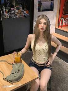 2026 女款無袖蕾絲飾邊針織細肩帶上衣，黑白波點修身 V 領上衣，休閒度假夏季黃色 - 黃色 - 查看 4