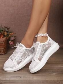 2026 New Spring/Summer Floral Lace Hollow Women's Casual Sneakers,Lightweight Breathable Sporty Soft Sole Running Skate Shoes, RunsSmallOrderonesizeup - 品質白 - 查看 5
