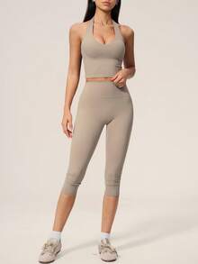 TimeOff Setelan Olahraga Wanita Satu Set Warna Polos, Atasan Tank Top Halter V-Neck Pendek & Celana Pendek Pinggang Tinggi Panjang Sedang - Khaki - View 7