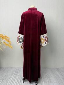 Elegant Velvet Islamic Kaftan Abaya Long Robe With Tassel Embroidery, Autumn/Winter Long Sleeve Modest Arabic Style Dress, Suitable For Weddings, Evening Parties, Ramadan - Burgundy - View 7
