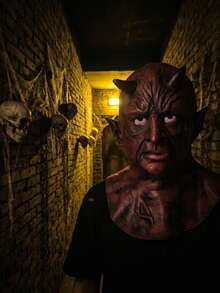 Mặt nạ Halloween siêu thực, mặt nạ siêu thực biến hình - Nhiều màu - Xem 4