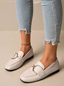 Sapatos Planos Slip-On Confortáveis e Casuais Versáteis para Mulheres, Cor Sólida, Novos para Primavera/Outono, para Uso Externo e Escritório, Sola Macia, Preto e Bege - Bege - Visão 2