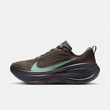 Nike Vomero Plus Comfortable, Soft, Breathable, And Resilient Brown Running Shoes For Men - Brown - View 5