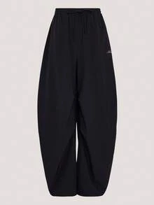 Adidas Celana Panjang Tenun Wanita DCE WV PARA PNT KX8931 - Hitam - View 1