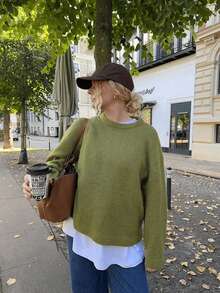 Women's Green Knit Pullover Sweater, Long Sleeve, Regular Length, Medium Stretch, Perfect For Autumn Casual Wear - Green - View 4
