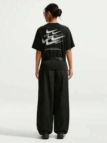 Nike 女款 AS W NSW NK CLSC BXY TEE SPD 短袖針織無領T恤 TIM6412-010 - 黑色 - 查看 5