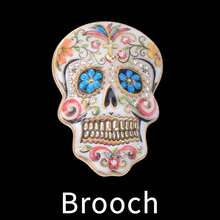 1/4 Vintage Oil-Drip Rhinestone Skull Brooch, Skull-Shaped Alloy Pin, Unique Niche Halloween Costume Accessory - Style - View 5