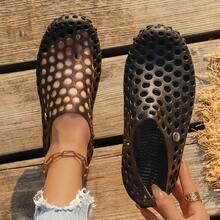 Women's Summer Clogs Beach Sandals Outdoor Slides Korean Style Plus Size Non-Slip Closed Toe Sandals - Black - View 4