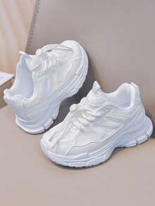 Student Versatile Lightweight Breathable Campus Running Shoes, Lock-In Buckle No-Tie Laces Athletic Shoes - White - View 2