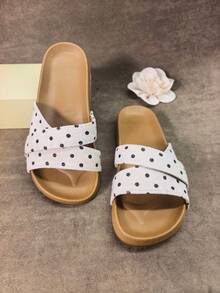 1 Pair Unisex Kids Style Flat Slide Sandals, Cute Polka Dot Soft Sole Casual Shoes Comfort Versatile For Beach Outdoor Summer Wear - Beige - View 7