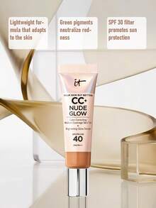 IT Cosmetics CC+ Radiant Glow 輕盈底妝 + SPF40 亮采精華，#Neutral Beige（中性桃色底調），32ml/1.08 Oz | 適合乾性、混合性、正常膚質 | 中度遮瑕 | 明顯提亮 | 撫平肌膚紋理 - Neutral Tan - 查看 3